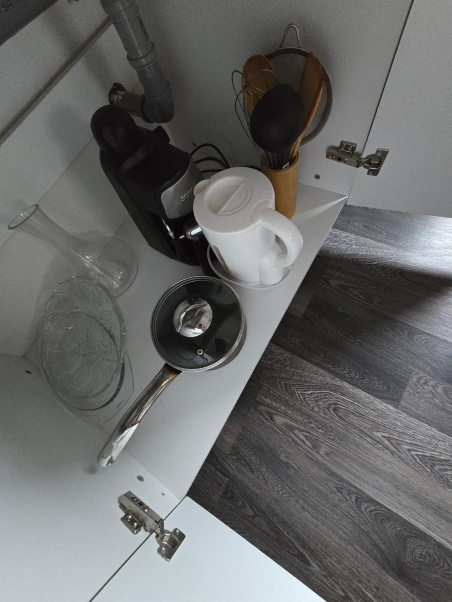 Dd Residence Otopeni Bagian luar foto