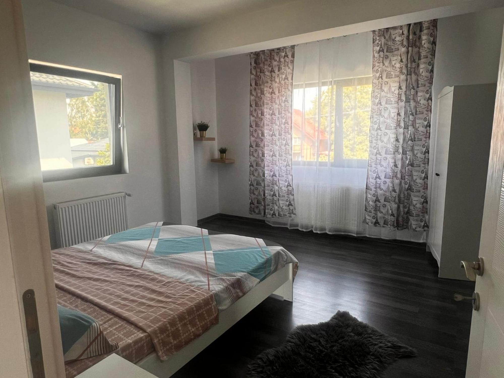 Dd Residence Otopeni Bagian luar foto